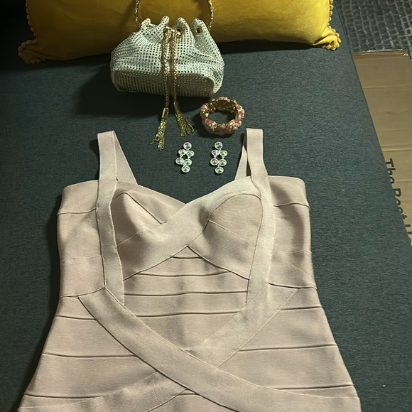 Rose Champagne colored bondage dress - Picture 9 of 10